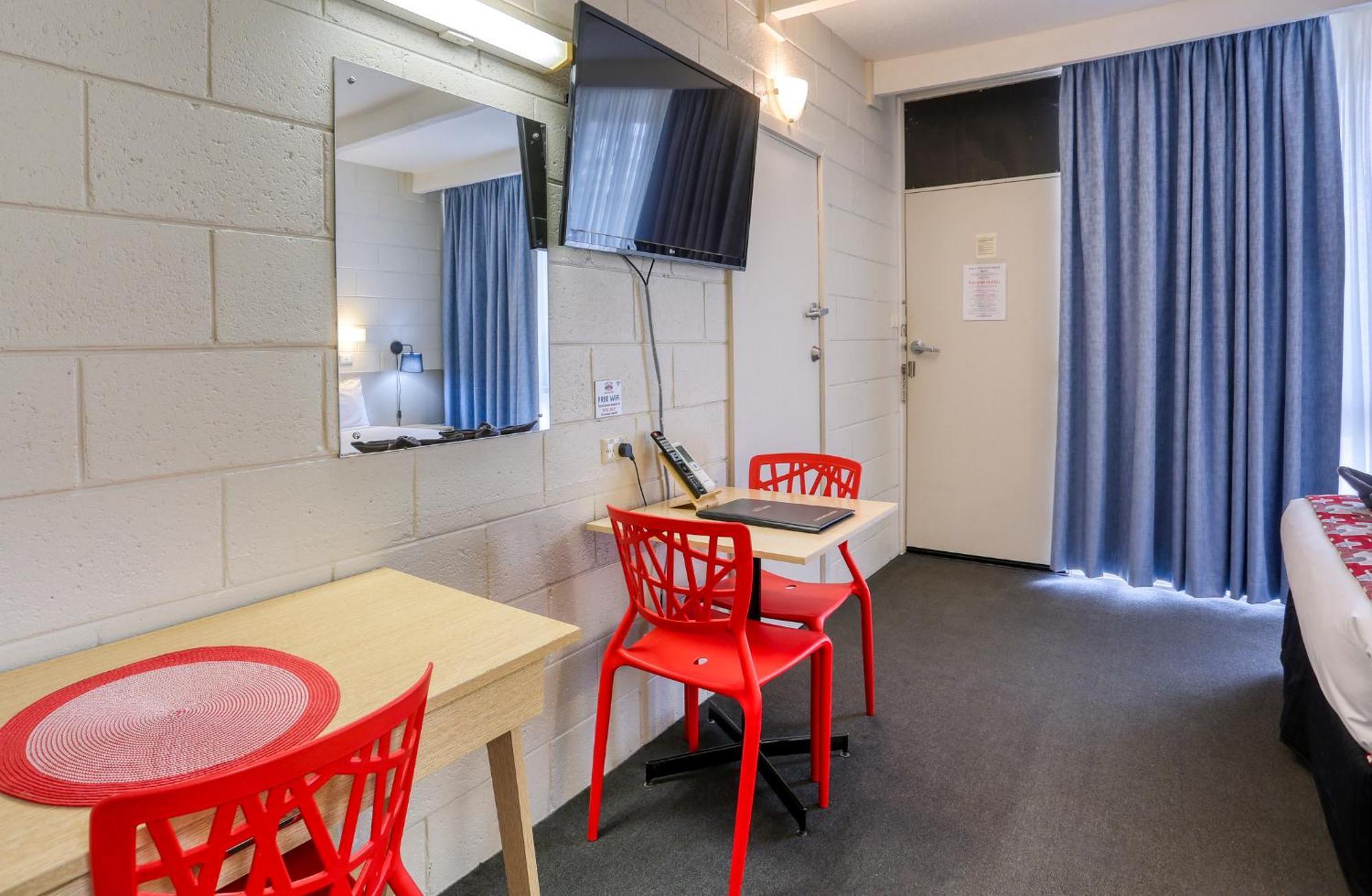 Castle Creek Motor Inn Euroa Exteriör bild