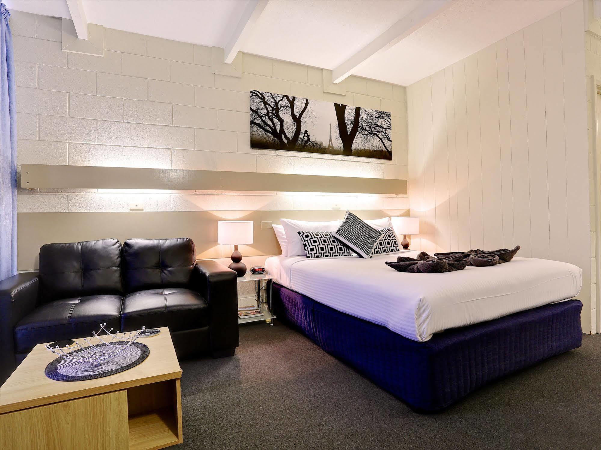 Castle Creek Motor Inn Euroa Exteriör bild