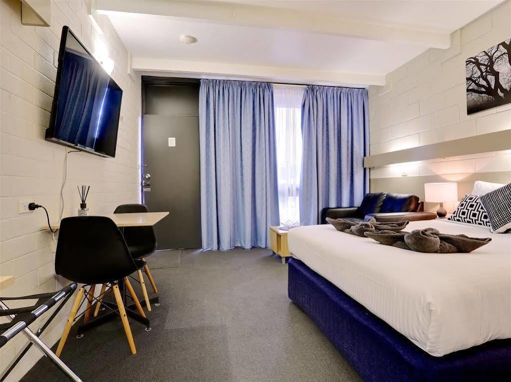 Castle Creek Motor Inn Euroa Exteriör bild